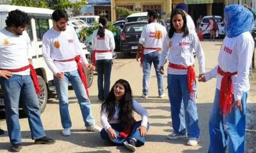 Jammu: अरनिया में रेबीज की रोकथाम पर सामुदायिक जागरूकता कार्यक्रम आयोजित