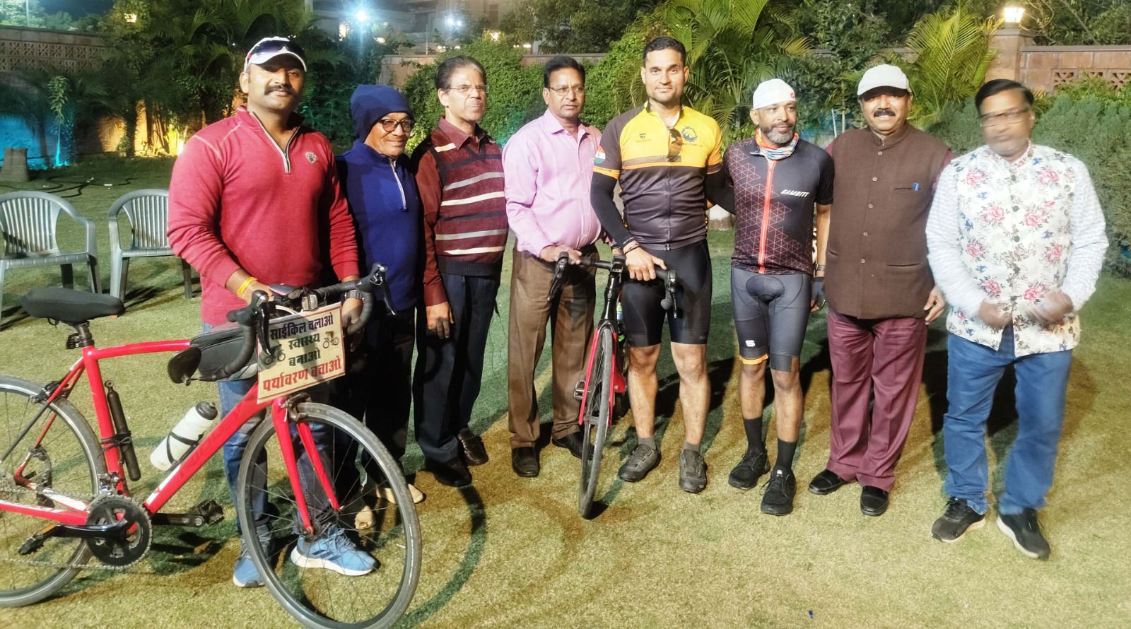 दिल्ली से मुंबई तक साइकिल पर निकले यात्रियों का Bhilwara पहुंचने पर साइकिल क्लब ने किया स्वागत