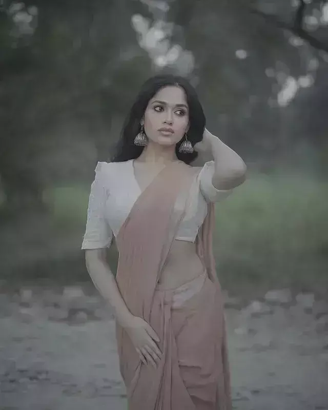 जन्नत जुबैर ने सादगी से जीता फैंस का दिल