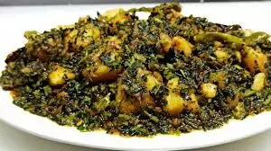 सर्दियों में गरमा गरम पराठे के साथ बनाएं टेस्टी Potato fenugreek की सब्जी