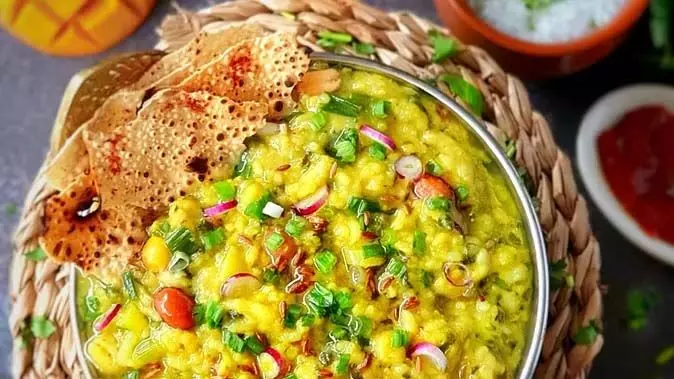 Easy Khichdi Recipe: खिचड़ी बनाने का सही तरीका जान लेंगे तो बच्चे भी चाटेंगे अपनी प्लेट