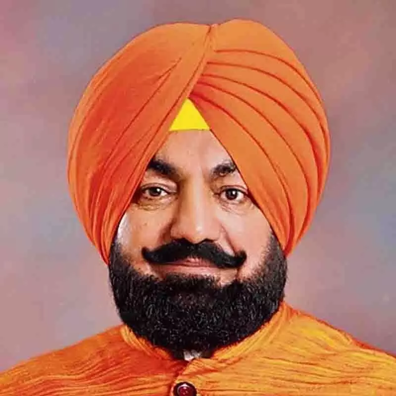 प्रगति की आड़ में लोगों को गुमराह कर रही है आप: Grewal