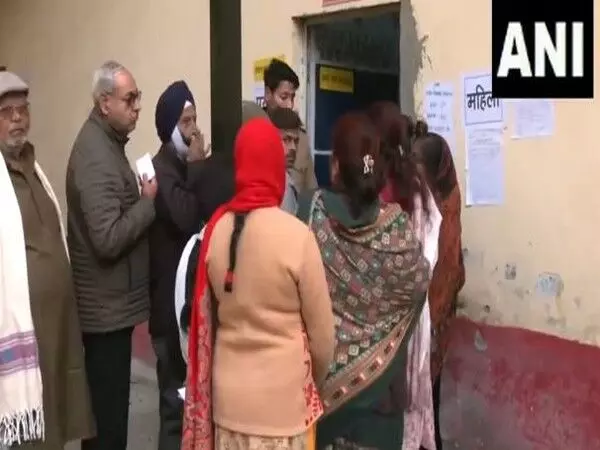 Uttarakhand civic elections: दोपहर 12 बजे तक 25.70 प्रतिशत मतदान