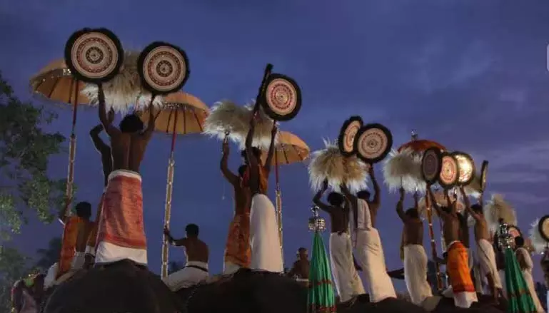 KERALA: तिरुवम्बाडी-परमेक्कावु देवस्वोम ने सुप्रीम कोर्ट का रुख किया KERALA: तिरुवम्बाडी-परमेक्कावु देवस्वोम ने सुप्रीम कोर्ट का रुख किया