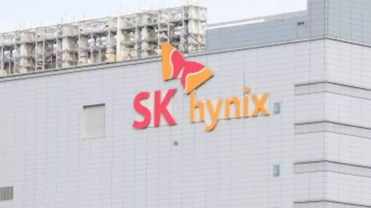 SK Hynix ने एआई चिप्स की बढ़ती मांग के कारण चौथी तिमाही में रिकॉर्ड आय दर्ज की