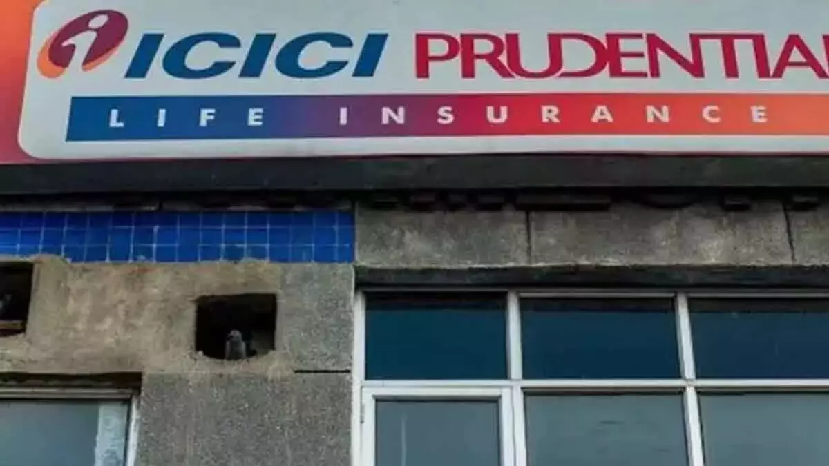 ICICI प्रू लाइफ के शेयर में 9% की गिरावट