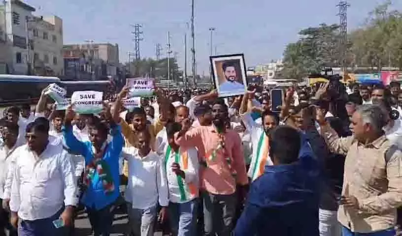 कांग्रेस पटनचेरु इकाई में MLA Mahipal Reddy के खिलाफ कार्यकर्ताओं के विरोध प्रदर्शन से अराजकता