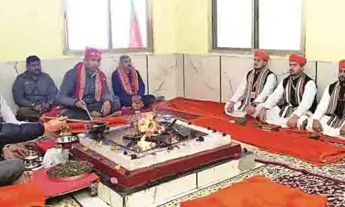 माता वैष्णो देवी मंदिर में विशेष गणेश पूजन, हवन का आयोजन