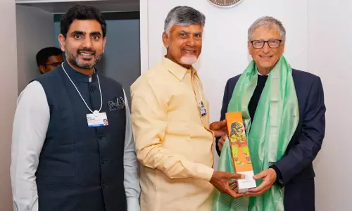 Andhra ने WEF में बिल गेट्स से मुलाकात की; स्वास्थ्य, शिक्षा में साझेदारी पर चर्चा हुई Andhra ने WEF में बिल गेट्स से मुलाकात की; स्वास्थ्य, शिक्षा में साझेदारी पर चर्चा हुई