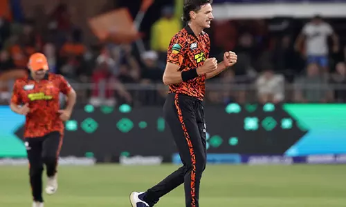 Sunrisers की स्टीम ट्रेन लगातार तीसरी बोनस पॉइंट जीत की ओर अग्रसर