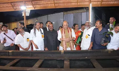 Kerala :  राजनाथ सिंह ने मलयालम कवयित्री सुगाथाकुमारी की 90वीं जयंती पर उन्हें श्रद्धांजलि दी