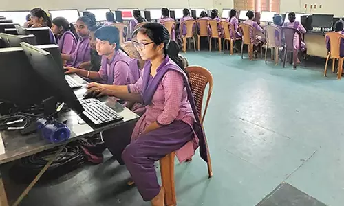 Andhra: बी.सी. गुरुकुलों में कम्प्यूटर प्रयोगशालाएं