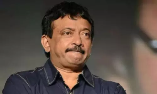 Film director राम गोपाल वर्मा को 7 साल पुराने मामले में तीन महीने की जेल Film director राम गोपाल वर्मा को 7 साल पुराने मामले में तीन महीने की जेल