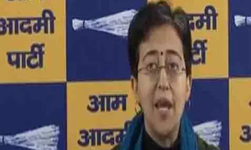 Delhi CM ने चुनाव अधिकारी को लिखा पत्र, दिल्ली पुलिस पर आप कार्यकर्ताओं को धमकाने का लगाया आरोप Delhi CM ने चुनाव अधिकारी को लिखा पत्र, दिल्ली पुलिस पर आप कार्यकर्ताओं को धमकाने का लगाया आरोप