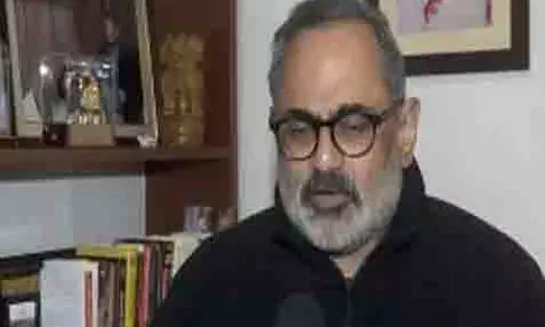 Kejriwal भ्रष्टाचार के प्रतीक बन गए हैं: भाजपा राजीव चंद्रशेखर का आप संयोजक पर तीखा हमला