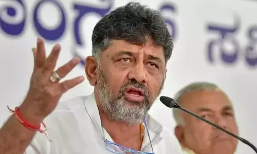 जैन समुदाय के नेता ने DKS की सीएम आकांक्षाओं का समर्थन किया जैन समुदाय के नेता ने DKS की सीएम आकांक्षाओं का समर्थन किया
