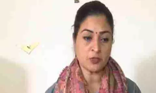कांग्रेस उम्मीदवार अलका लांबा ने BJP के रमेश बिधूड़ी की अपमानजनक टिप्पणी की आलोचना की कांग्रेस उम्मीदवार अलका लांबा ने BJP के रमेश बिधूड़ी की अपमानजनक टिप्पणी की आलोचना की