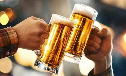 Kerala : आबकारी विभाग ने 74 पर्यटन स्थलों पर बीयर और वाइन पार्लरों को मंजूरी दी