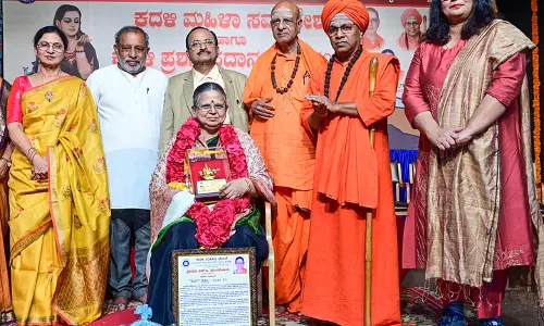 Karnataka: लिंगायत मठ के समारोहों में वेद-मंत्र का जाप