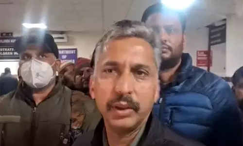 4 और बीमार, 3 को एयरलिफ्ट कर जम्मू लाया गया, PGI में एजाज की हालत स्थिर 4 और बीमार, 3 को एयरलिफ्ट कर जम्मू लाया गया, PGI में एजाज की हालत स्थिर