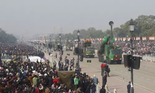 Republic Day parade में सशस्त्र बलों की वीरता और अनुशासन का प्रदर्शन होगा Republic Day parade में सशस्त्र बलों की वीरता और अनुशासन का प्रदर्शन होगा