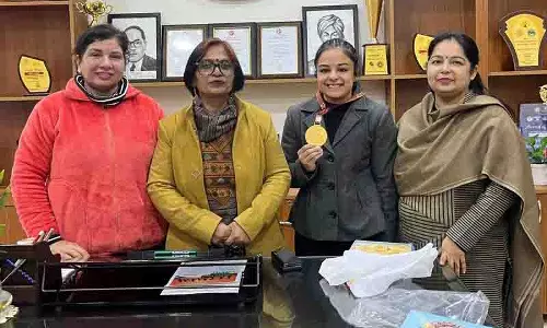 GCG की वाणी ने भारोत्तोलन में स्वर्ण जीता