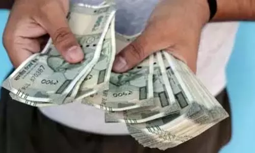 Goa: बैना कार्यालय से 25 हजार रुपये की नकदी चोरी Goa: बैना कार्यालय से 25 हजार रुपये की नकदी चोरी