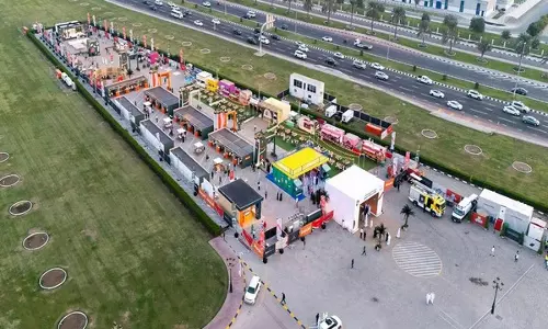 Sharjah साहित्य महोत्सव का उद्घाटन संस्करण संपन्न Sharjah साहित्य महोत्सव का उद्घाटन संस्करण संपन्न