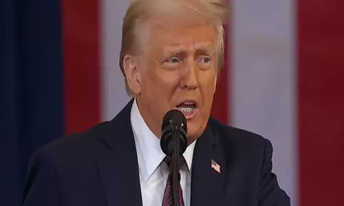 United States: पेंटागन ने दक्षिणी सीमा पर 1,500 सैनिक और अतिरिक्त संपत्ति भेजने का दिया आदेश