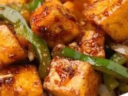 Recipe:   घर पर ही बनाएं होटल जैसा सुपर टेस्टी चिली पनीर सिर्फ 10 मिनट में