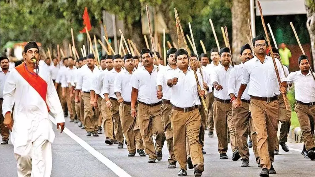 महाराष्ट्र: भाजपा, RSS स्वयंसेवक मंत्री के निजी सहायक