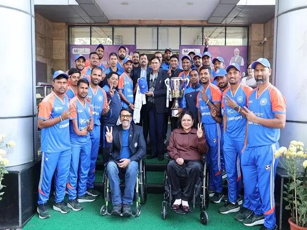 केंद्रीय खेल मंत्री ने Indian Divyang Cricket Team को सम्मानित किया