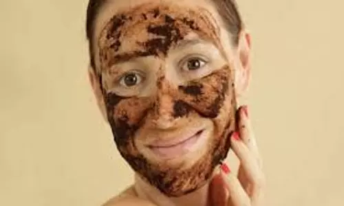 Skin Care: हर स्किन टाइप के लिए घर पर बनाएं कॉफी स्क्रब, खिल उठेगी त्वचा Skin Care: हर स्किन टाइप के लिए घर पर बनाएं कॉफी स्क्रब, खिल उठेगी त्वचा