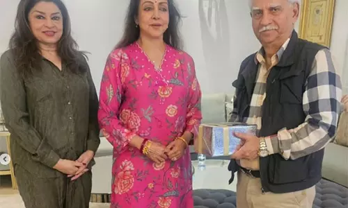 Hema Malini ने शोले के निर्देशक रमेश सिप्पी को जन्मदिन की शुभकामनाएं दीं