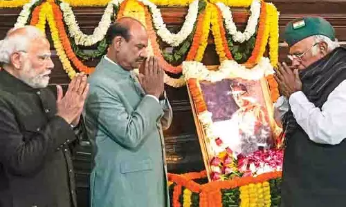 विकसित भारत को साकार करने के लिए एकता कुंजी: PM विकसित भारत को साकार करने के लिए एकता कुंजी: PM