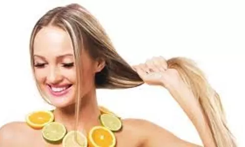 Hair Care: नींबू के साथ मिलाकर बालों में लगाएं ये चीज, पहली बार धोने पर ही दिखेगा असर Hair Care: नींबू के साथ मिलाकर बालों में लगाएं ये चीज, पहली बार धोने पर ही दिखेगा असर