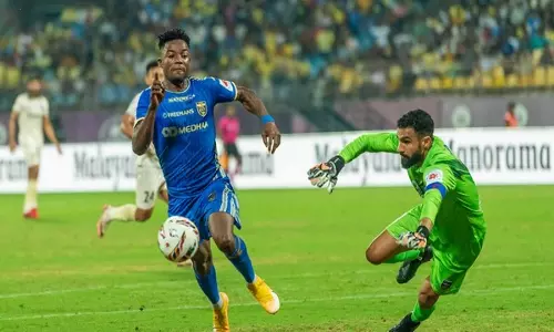 ISL: केरल ब्लास्टर्स एफसी का लक्ष्य ईस्ट बंगाल एफसी पर पहली बार लीग डबल जीतना है