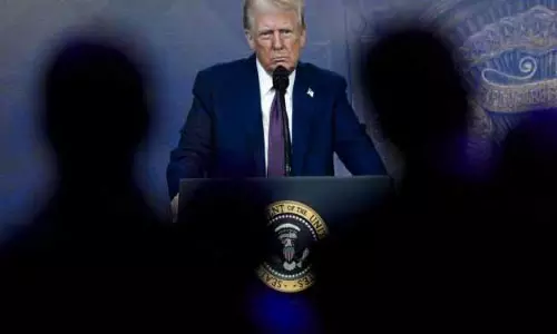 अमेरिका में उत्पाद बनाएं या टैरिफ का सामना करें: Trump at World Economic Forum अमेरिका में उत्पाद बनाएं या टैरिफ का सामना करें: Trump at World Economic Forum