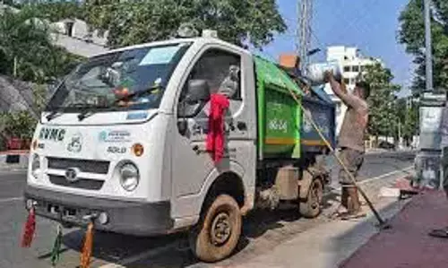 CLAP वाहनों के खराब प्रदर्शन से GVMC क्षेत्रों में सफाई व्यवस्था बाधित