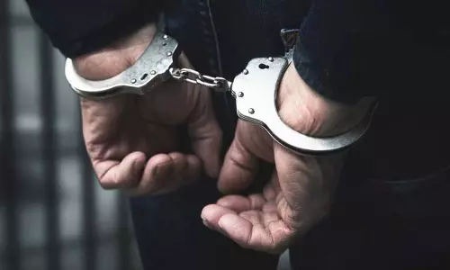 Kerala के व्यापारी को लूटने वाले गिरोह का सदस्य कर्नाटक में गिरफ्तार