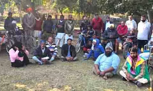 Punjab: दिव्यांगों ने पेंशन बढ़ाने की मांग की