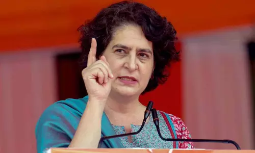 Delhi विधानसभा चुनाव: प्रियंका गांधी 26 जनवरी से प्रचार अभियान पर उतरेंगी Delhi विधानसभा चुनाव: प्रियंका गांधी 26 जनवरी से प्रचार अभियान पर उतरेंगी