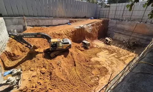 Bengaluru: निवासियों ने बीडीए कॉम्प्लेक्स का काम रोका