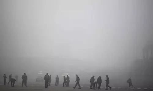 Assam : अगले 24 घंटों में घना कोहरा और गरज के साथ बारिश की संभावना
