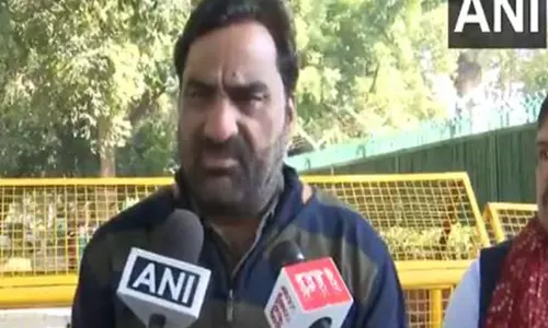 RLP प्रमुख हनुमान बेनीवाल ने केजरीवाल से मुलाकात की, जाटों से आप को वोट देने का आग्रह किया