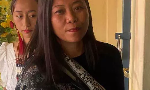 Nagaland : हेकानी ने सीएफसी मुद्दे पर स्पष्टीकरण दिया, उद्यमियों की सुरक्षा का संकल्प लिया Nagaland : हेकानी ने सीएफसी मुद्दे पर स्पष्टीकरण दिया, उद्यमियों की सुरक्षा का संकल्प लिया
