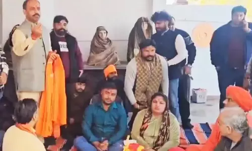 शिव-साक्षी के नाम से जाना जाएगा मुस्लिम दंपति, हिंदू धर्म को माना शिव-साक्षी के नाम से जाना जाएगा मुस्लिम दंपति, हिंदू धर्म को माना