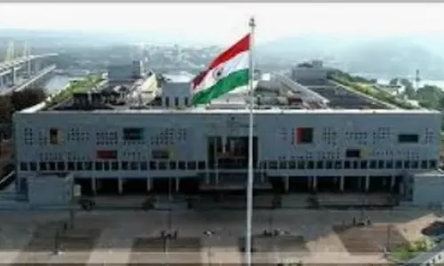 पशुपालन विभाग में बदली गई वरिष्ठता सूची को लेकर उच्च न्यायालय ने Goa सरकार को नोटिस जारी पशुपालन विभाग में बदली गई वरिष्ठता सूची को लेकर उच्च न्यायालय ने Goa सरकार को नोटिस जारी
