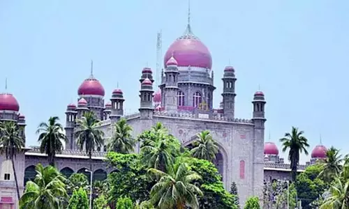 TG HC: केपीएचबी में कई भूखंडों की नीलामी पर हाई कोर्ट में सुनवाई TG HC: केपीएचबी में कई भूखंडों की नीलामी पर हाई कोर्ट में सुनवाई
