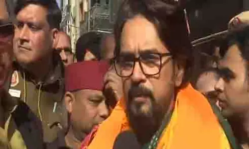 केजरीवाल स्टम्प्ड, क्लीन बोल्ड होने वाले हैं: अनुराग ठाकुर ने AAP पर हमला किया